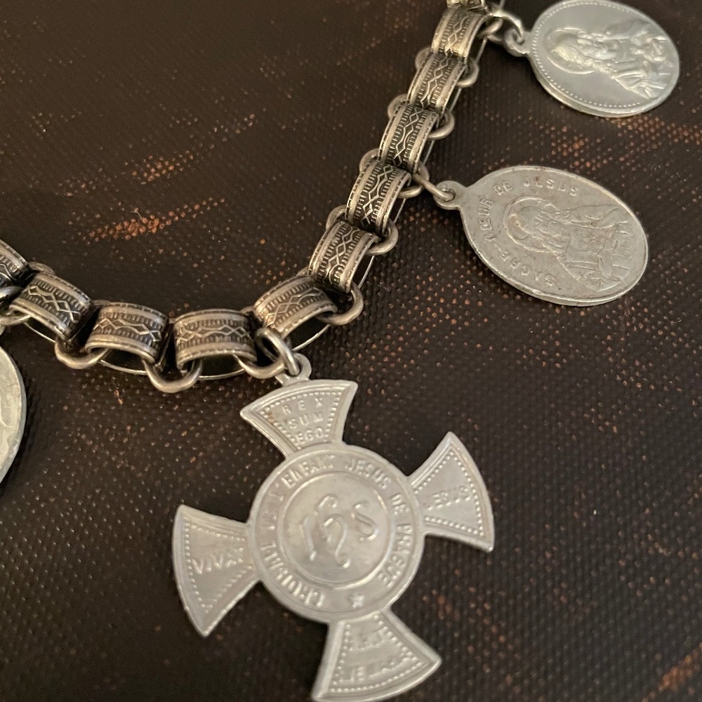 French Book Chain Necklace